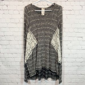 Blu Pepper gray oversized long sleeve mesh knit sweater